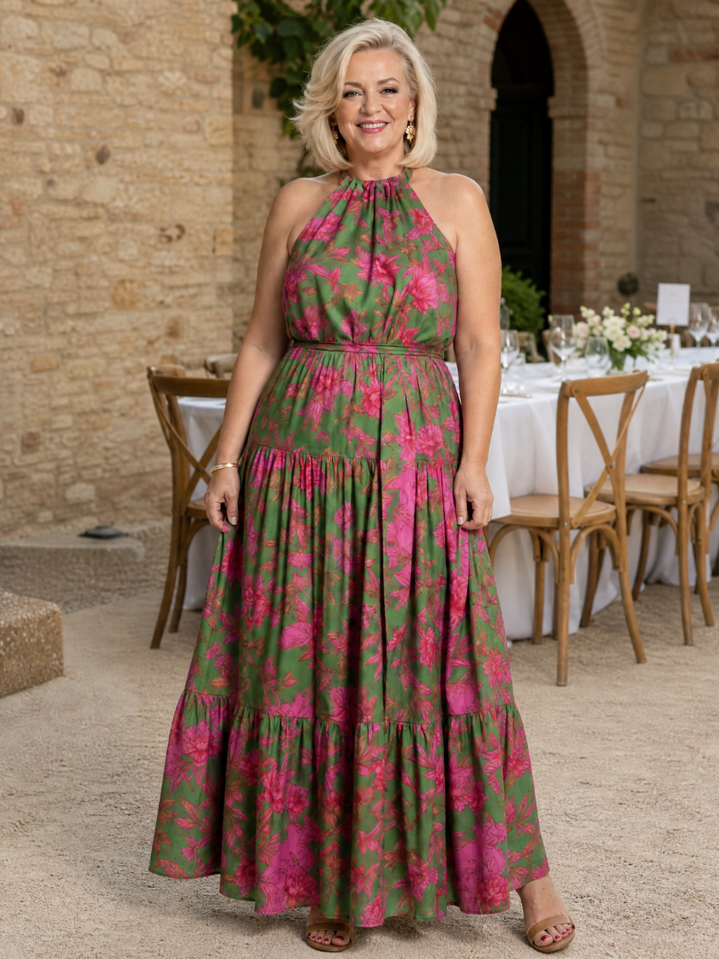 Šaty drapované v růžové s elegantním halter výstřihem